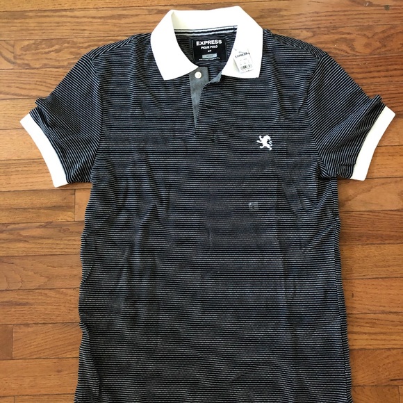 Shirt - Picture 1 of 7